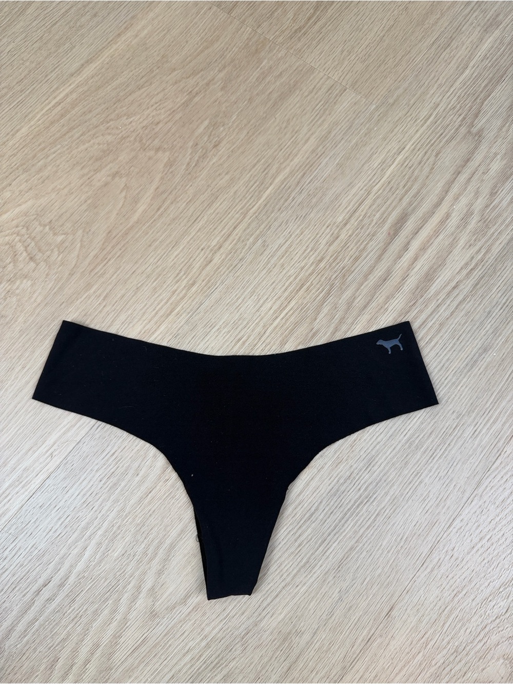 PINK Victoria’s Secret No Show Thong Panty XS